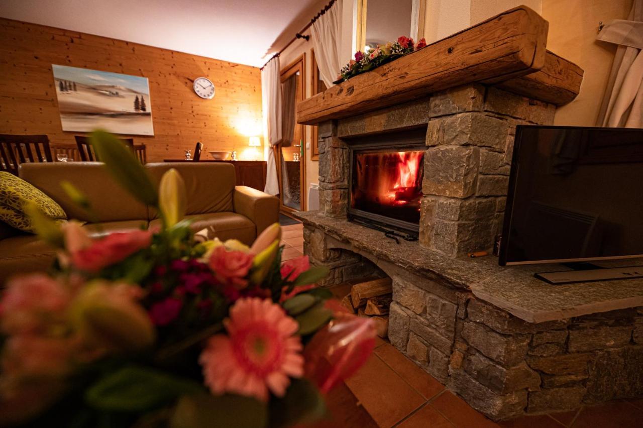 Parc Madeleine - Chalets Saint-François-Longchamp Esterno foto