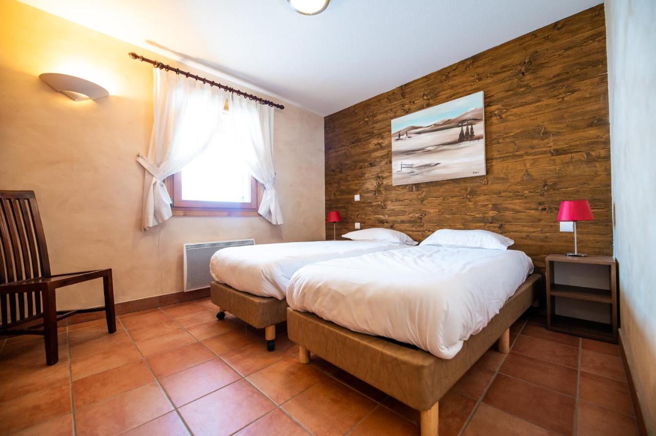 Parc Madeleine - Chalets Saint-François-Longchamp Esterno foto