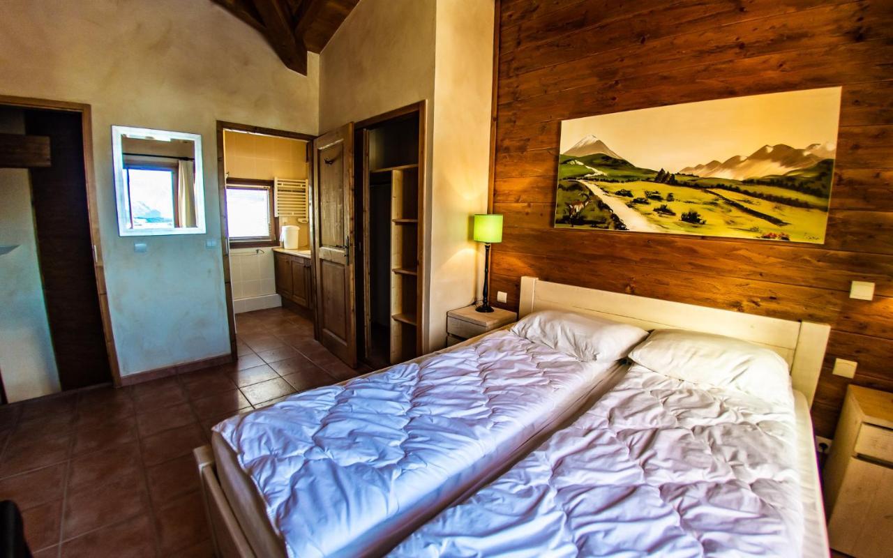 Parc Madeleine - Chalets Saint-François-Longchamp Esterno foto