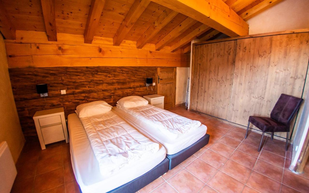 Parc Madeleine - Chalets Saint-François-Longchamp Esterno foto