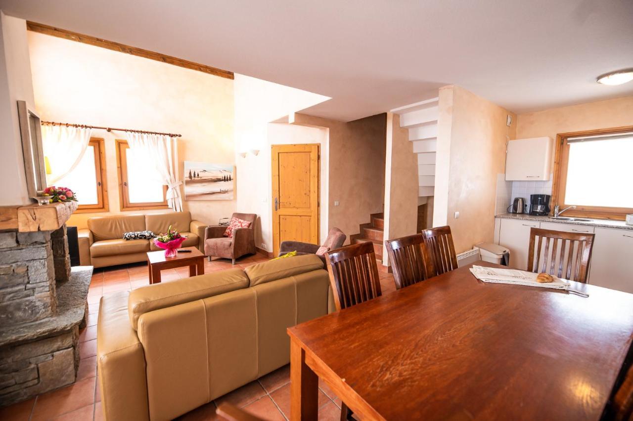Parc Madeleine - Chalets Saint-François-Longchamp Esterno foto